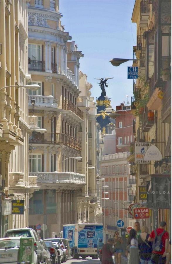 Hostal Andrea Granvia Madrid Exteriér fotografie