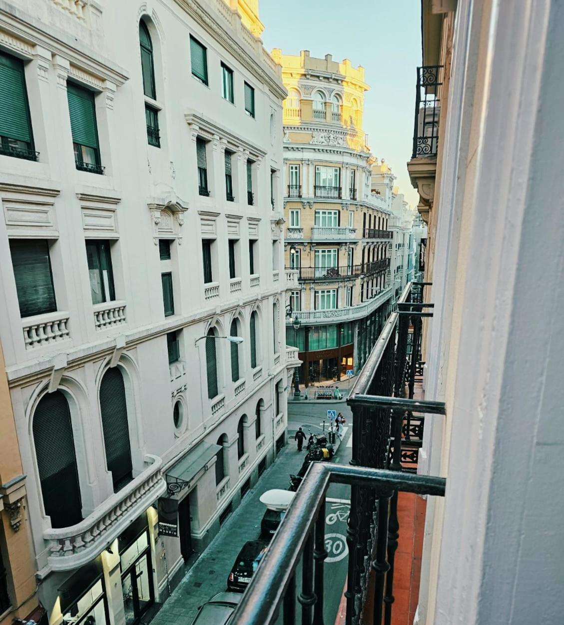 Hostal Andrea Granvia Madrid Exteriér fotografie